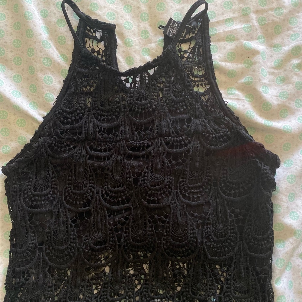 Rue21 Black Cropped Embellished Tank Top
